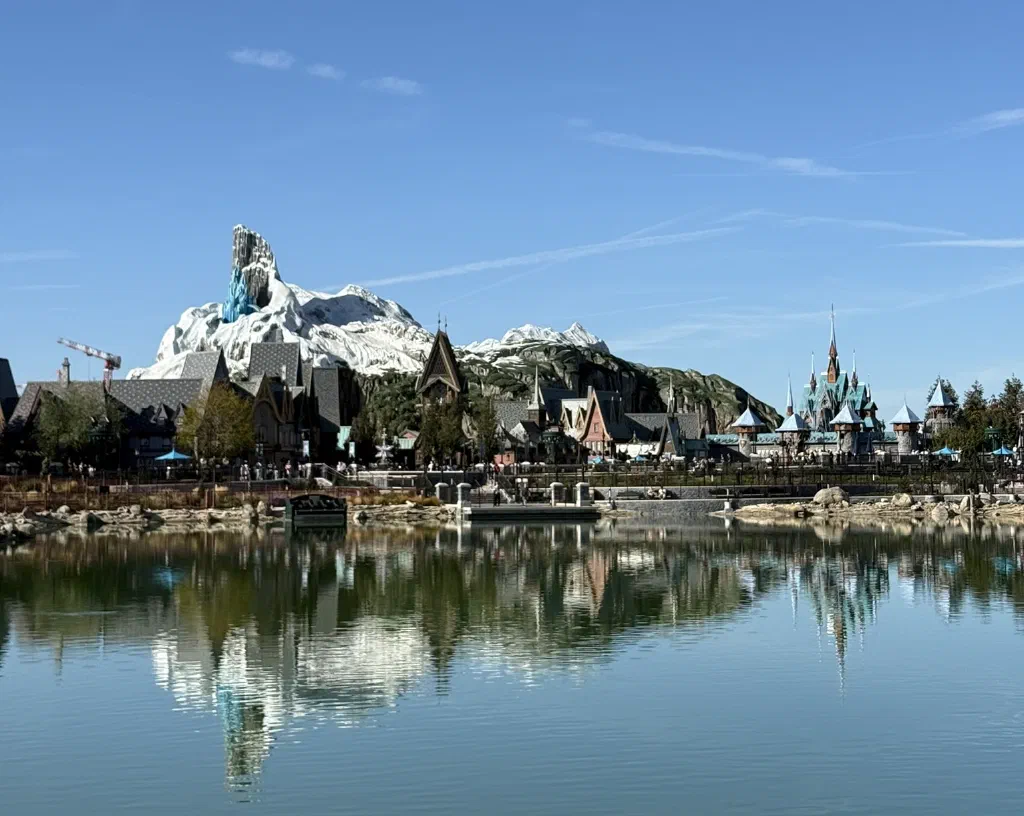 Disney Adventure World